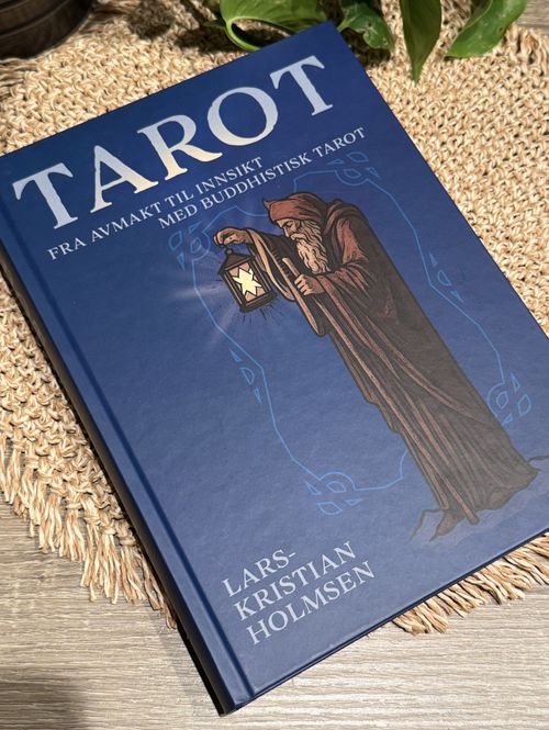 Hovedbilde Tarot - fra avmakt til innsikt med buddhistisk ...