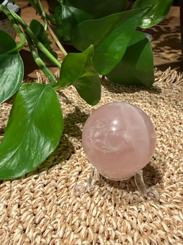 Rosenkvarts kule 4,4 cm